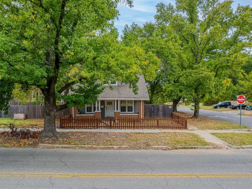 Photo 36 — 204 W Wallace Street, Shawnee, OK 74801