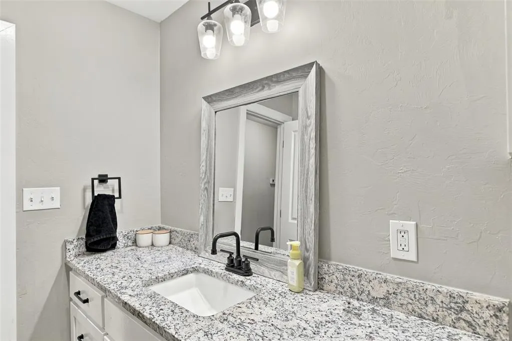 Photo 26 — 21050 SE 192nd Street, Wanette, OK 74878