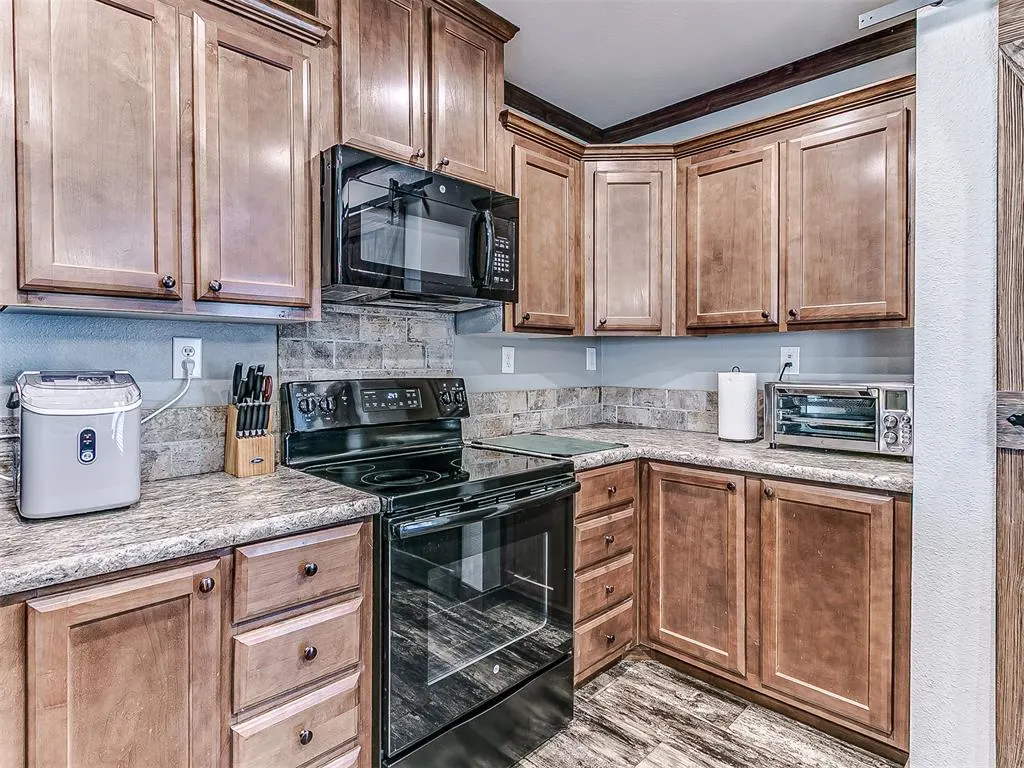 Photo 20 — 343764 E 860 Road, Chandler, OK 74834