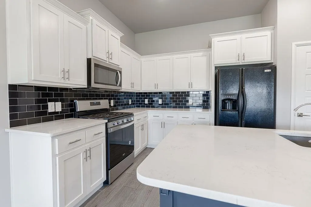 Photo 18 — 401 Nest Drive, Yukon, OK 73099