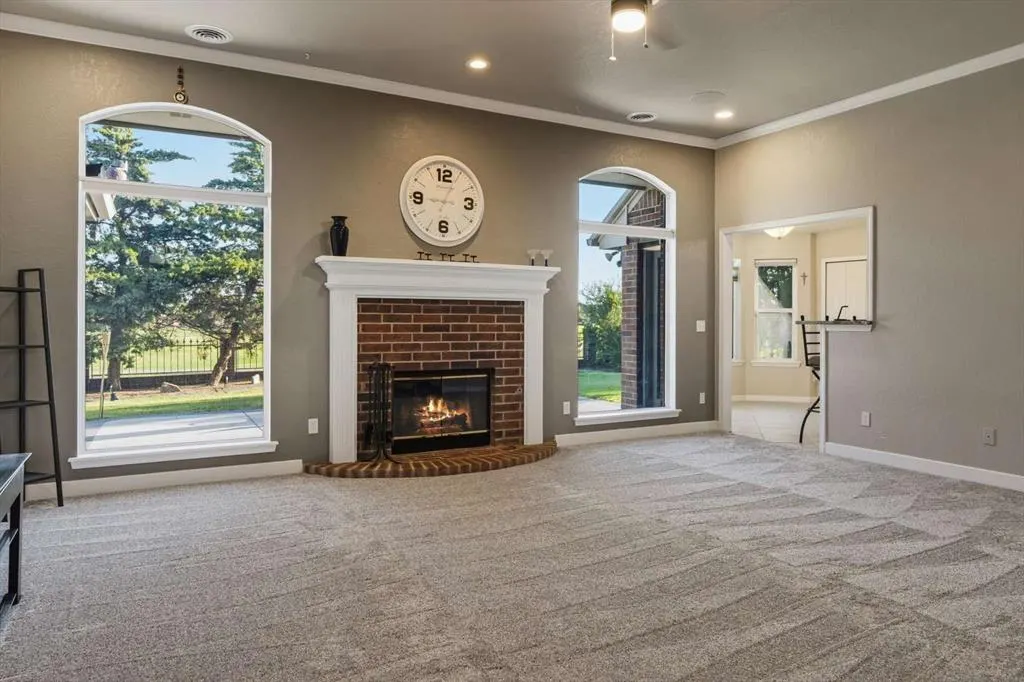 Photo 6 — 11616 Royal Coach Drive, Yukon, OK 73099