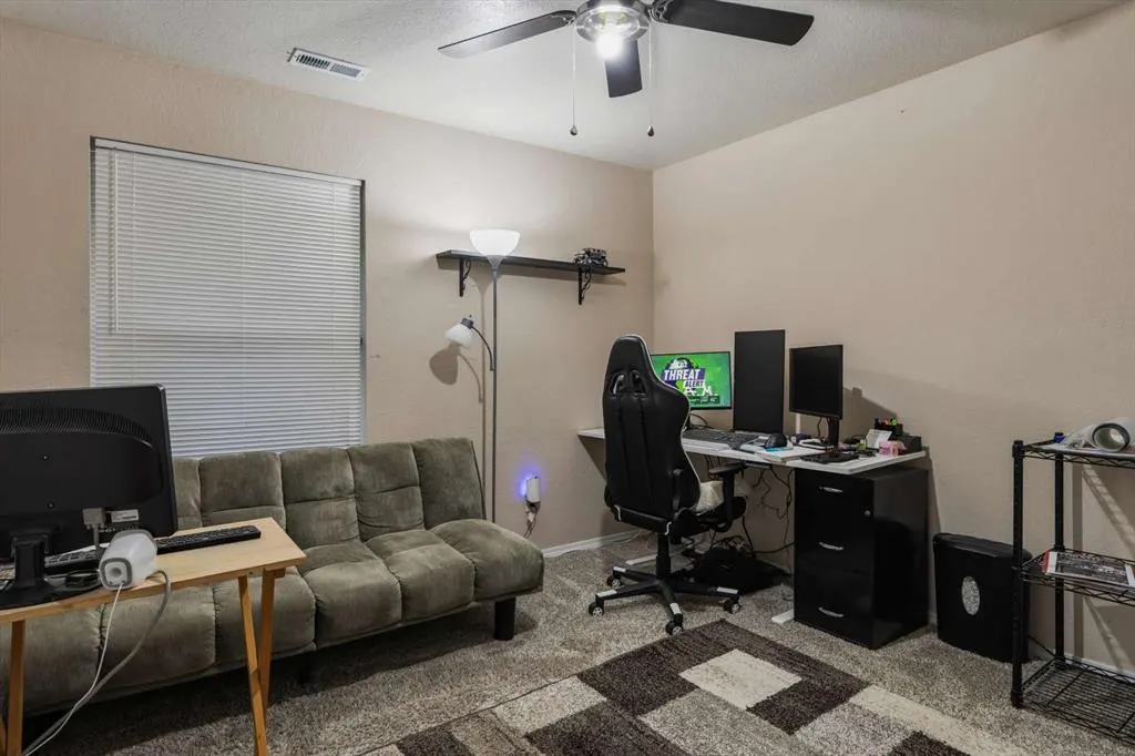 Photo 23 — 11616 Royal Coach Drive, Yukon, OK 73099