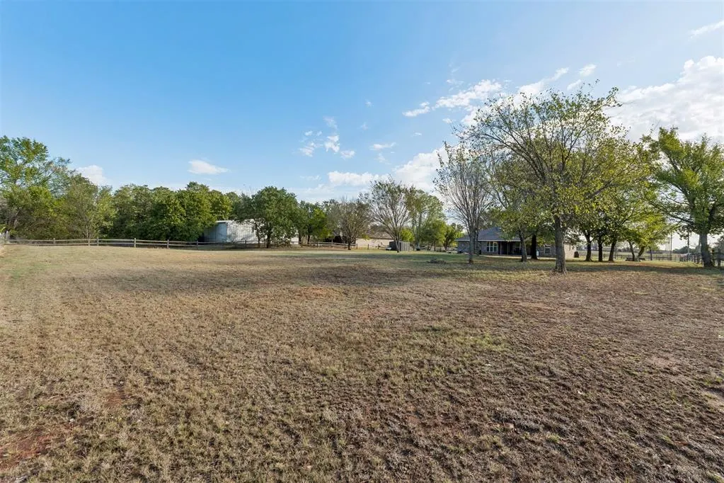 Photo 33 — 1926 County Street 2985, Blanchard, OK 73010