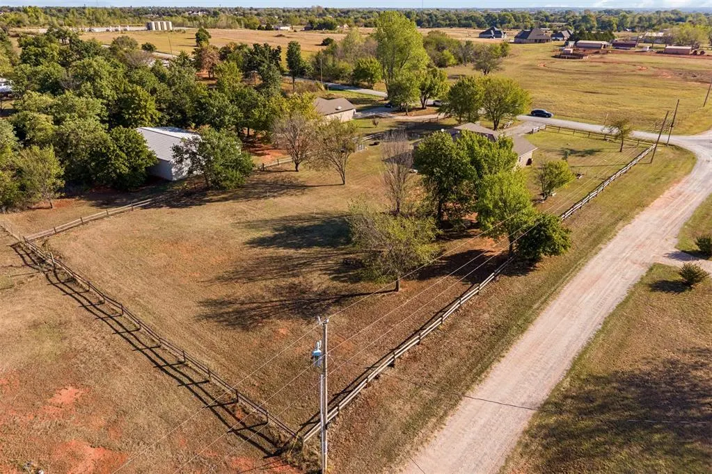 Photo 37 — 1926 County Street 2985, Blanchard, OK 73010