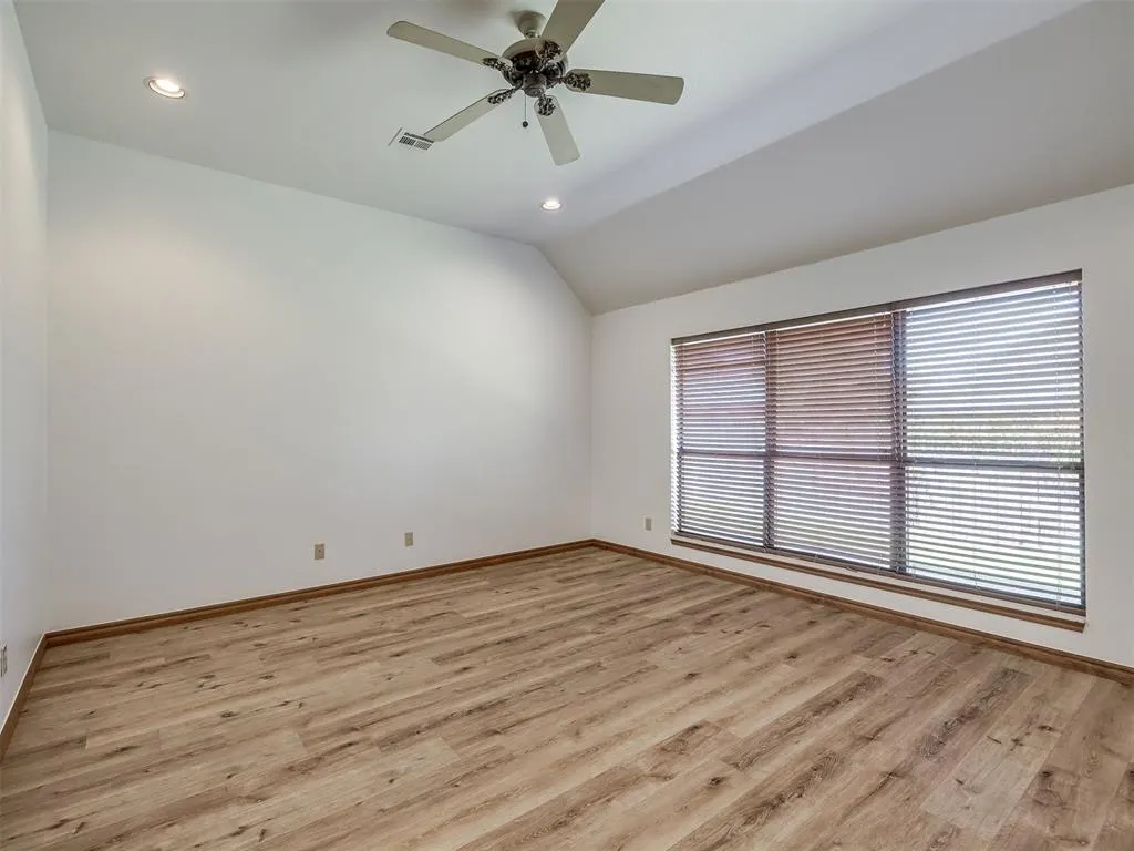 Photo 18 — 802 Hampton Court, El Reno, OK 73036