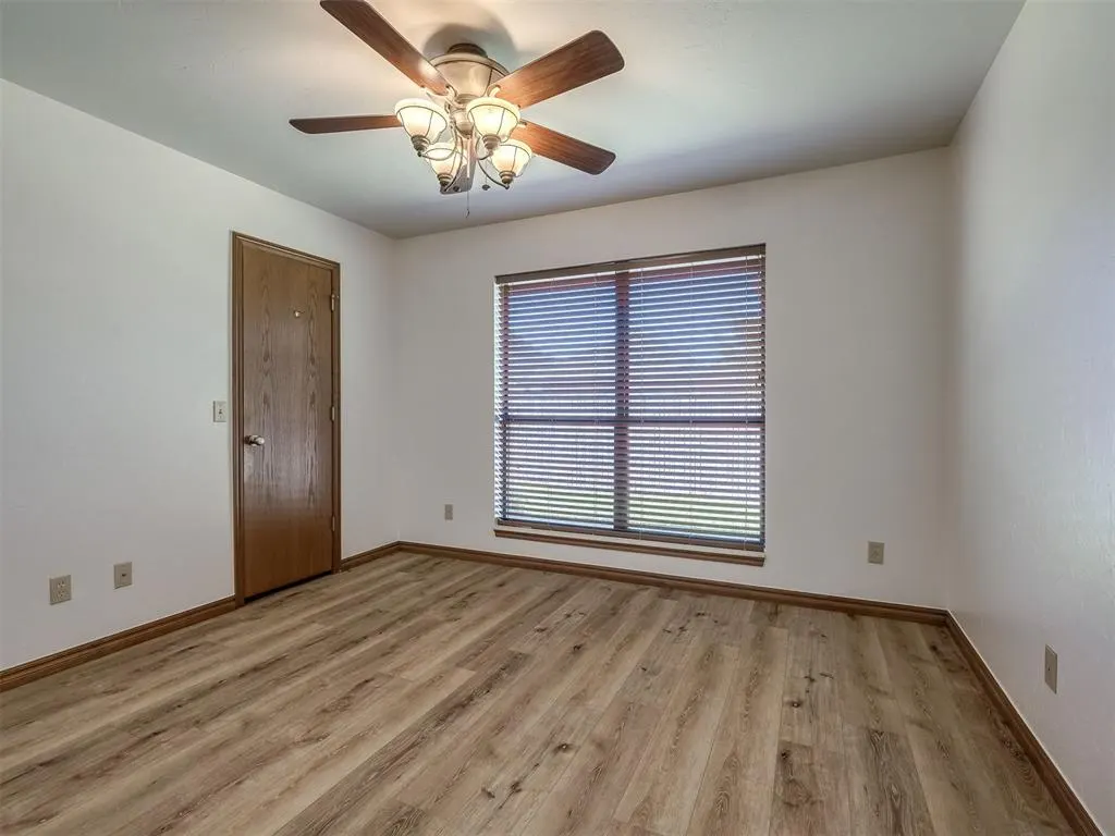 Photo 28 — 802 Hampton Court, El Reno, OK 73036