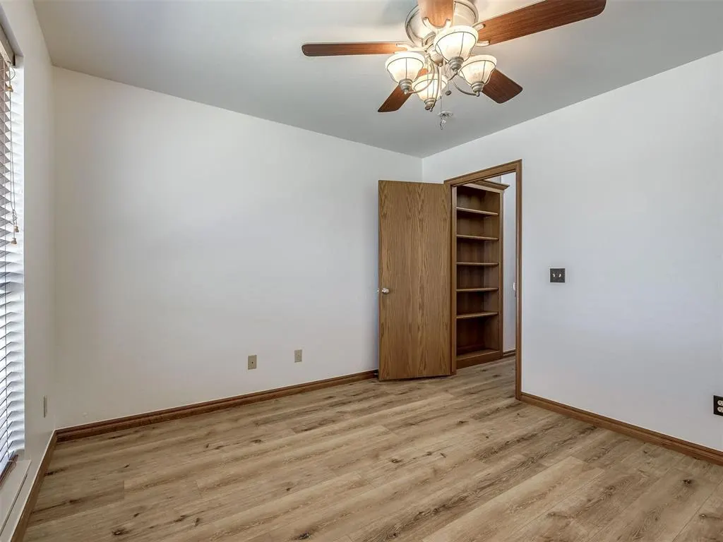 Photo 29 — 802 Hampton Court, El Reno, OK 73036