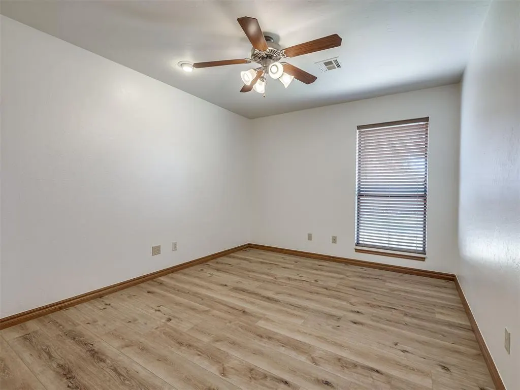 Photo 35 — 802 Hampton Court, El Reno, OK 73036