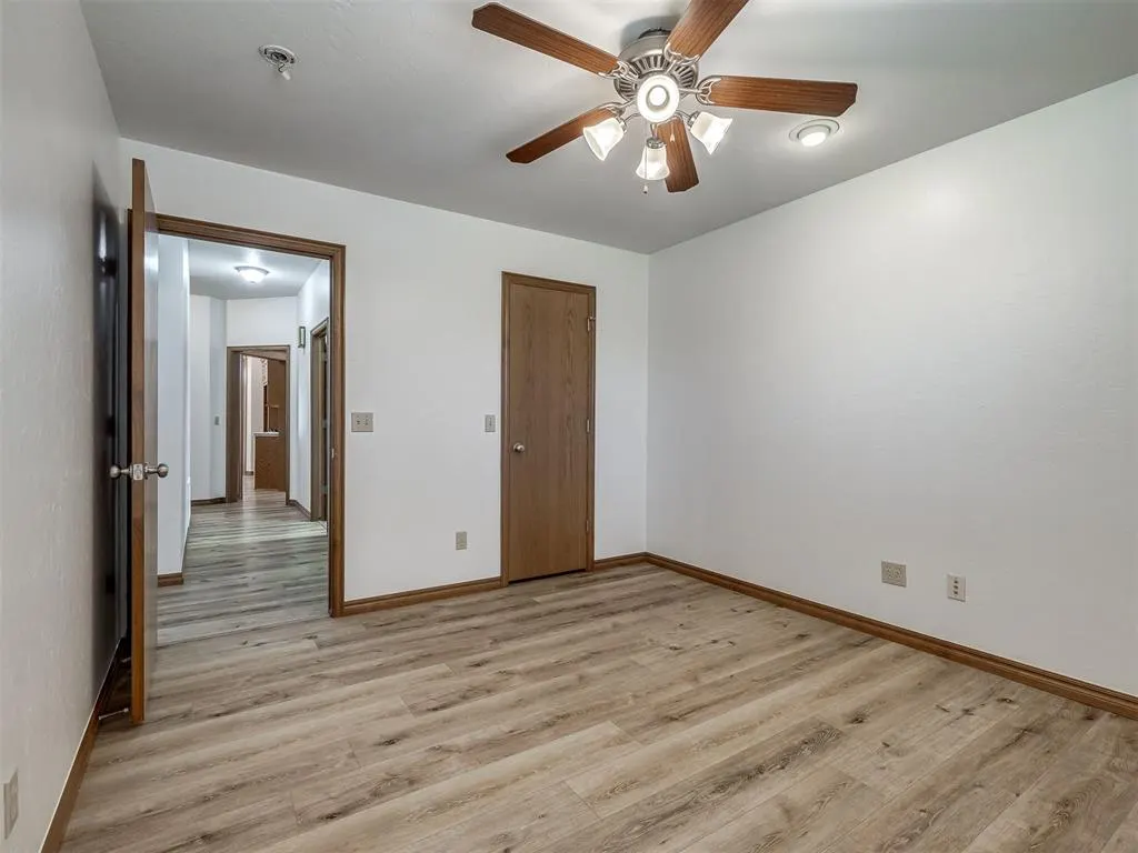 Photo 36 — 802 Hampton Court, El Reno, OK 73036