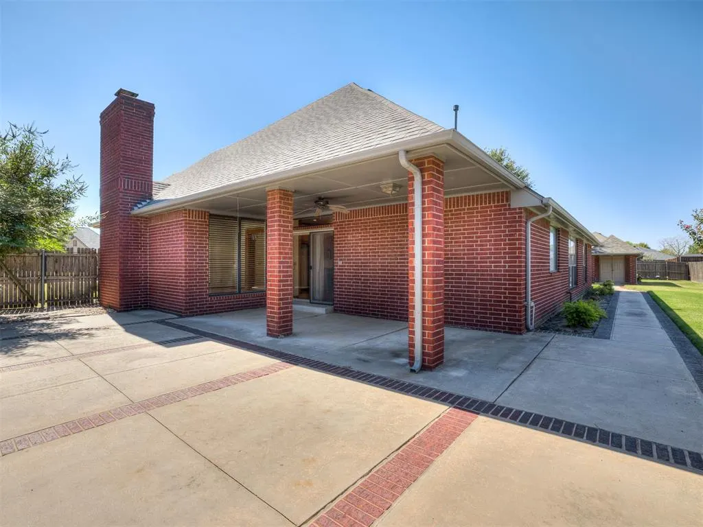 Photo 39 — 802 Hampton Court, El Reno, OK 73036
