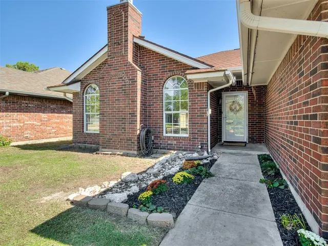 Photo 4 — 1913 Sunflower Circle, Norman, OK 73072