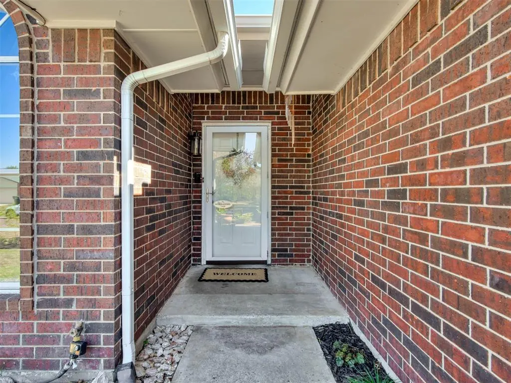 Photo 5 — 1913 Sunflower Circle, Norman, OK 73072