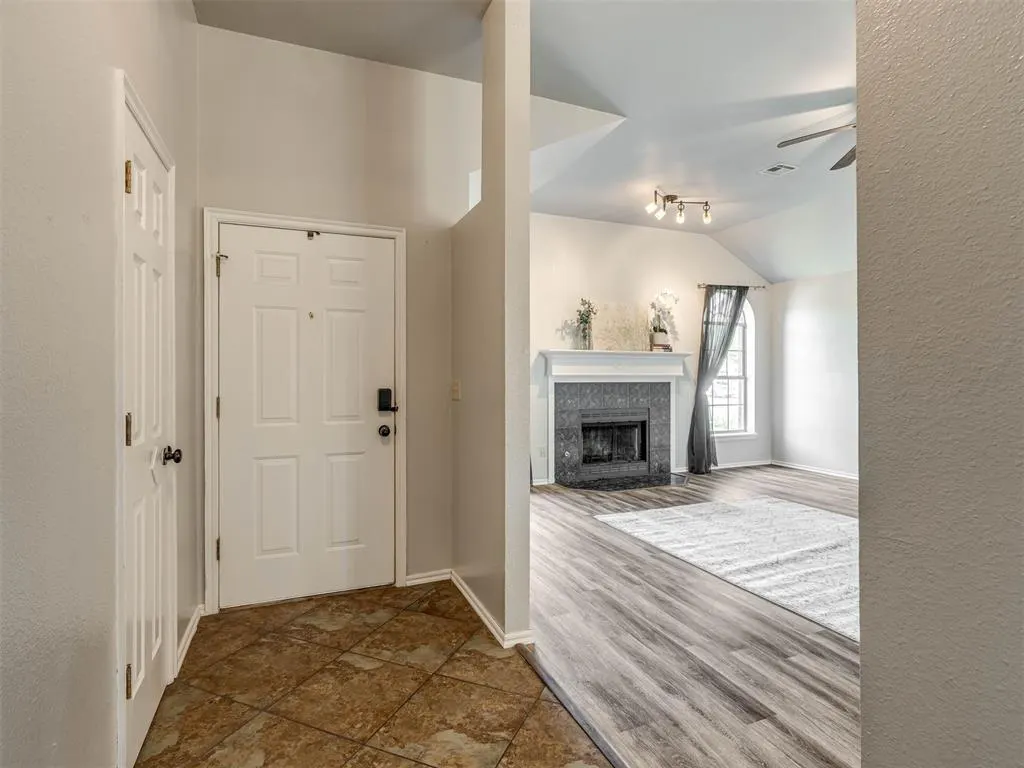 Photo 6 — 1913 Sunflower Circle, Norman, OK 73072