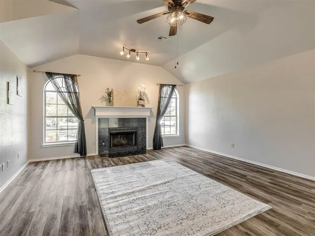 Photo 7 — 1913 Sunflower Circle, Norman, OK 73072