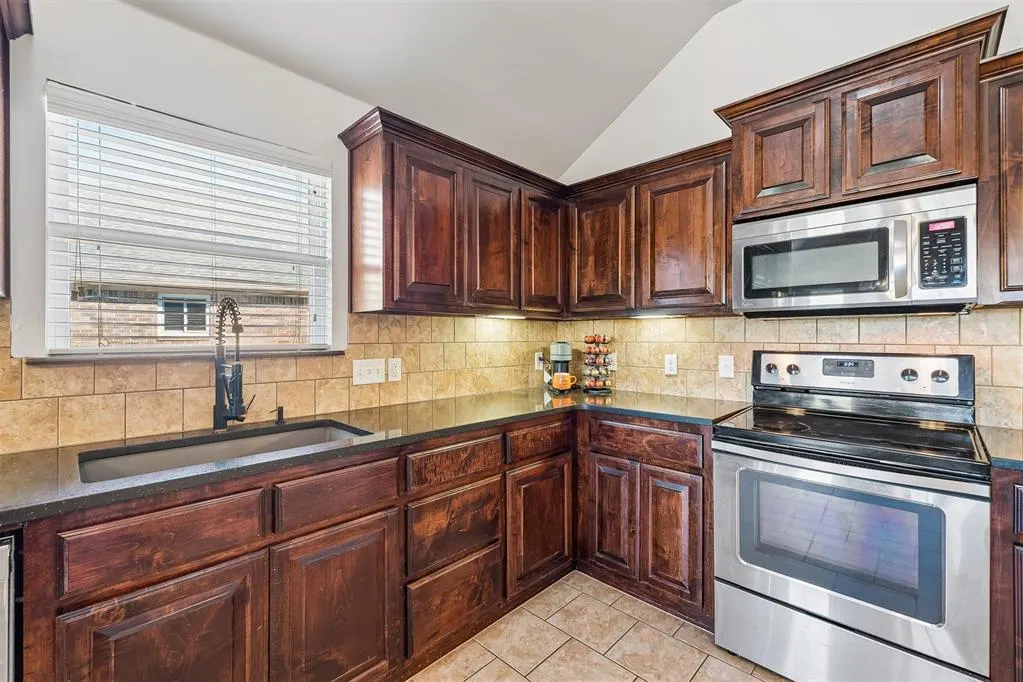 Photo 17 — 12607 SE 18th Street, Choctaw, OK 73020