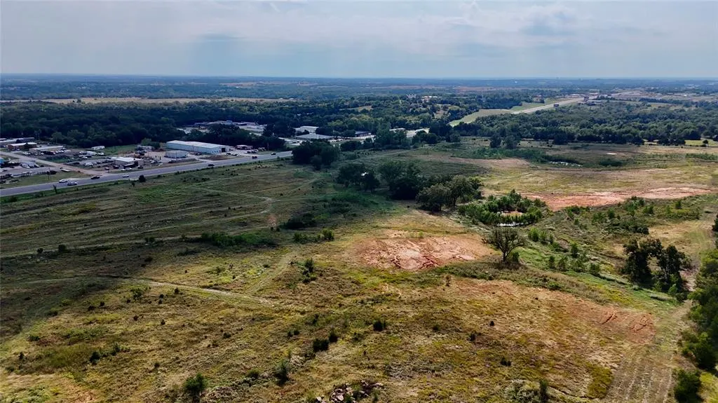 Photo 7 — 44160 S Perkins Road, Stillwater, OK 74074
