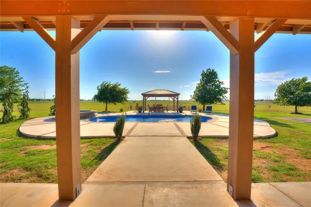 Photo 6 — 16009 N Sara Road, Piedmont, OK 73078