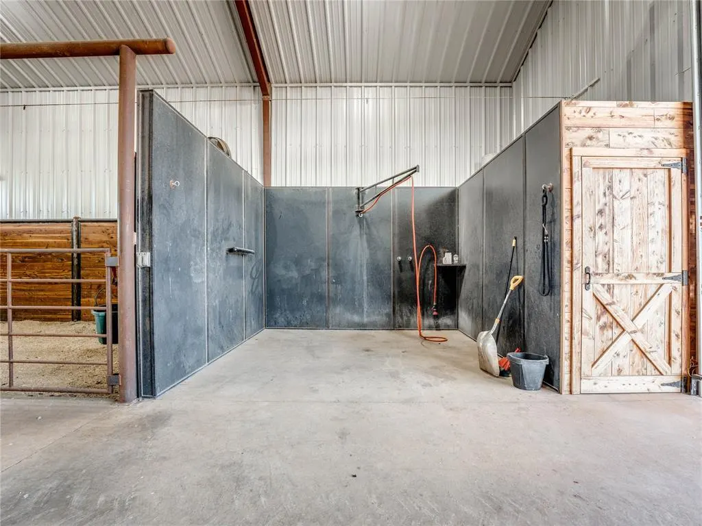 Photo 36 — 16009 N Sara Road, Piedmont, OK 73078