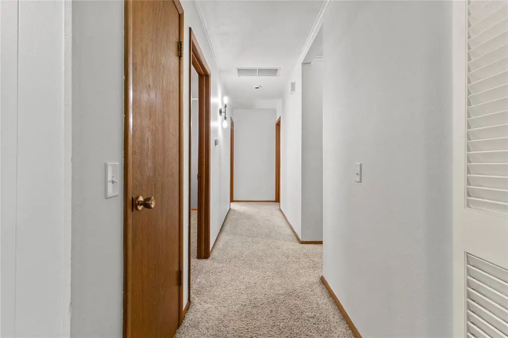 Photo 6 — 401 N Arizona Street, Weatherford, OK 73096