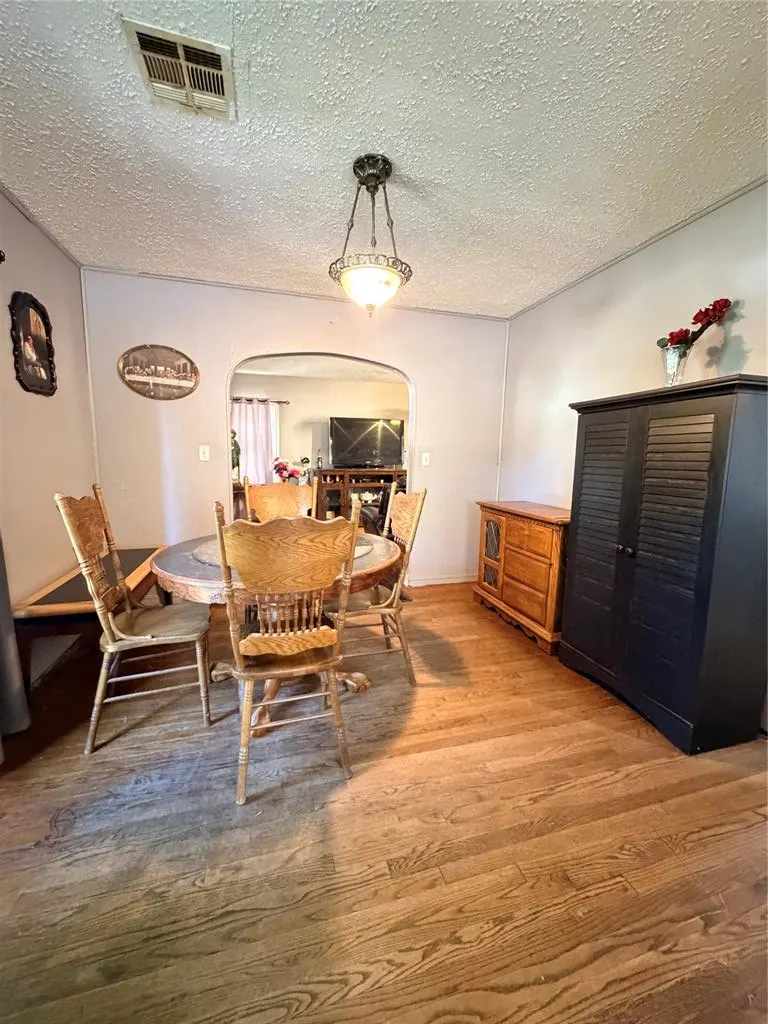 Photo 5 — 2508 Cummings Drive, Oklahoma City, OK 73107