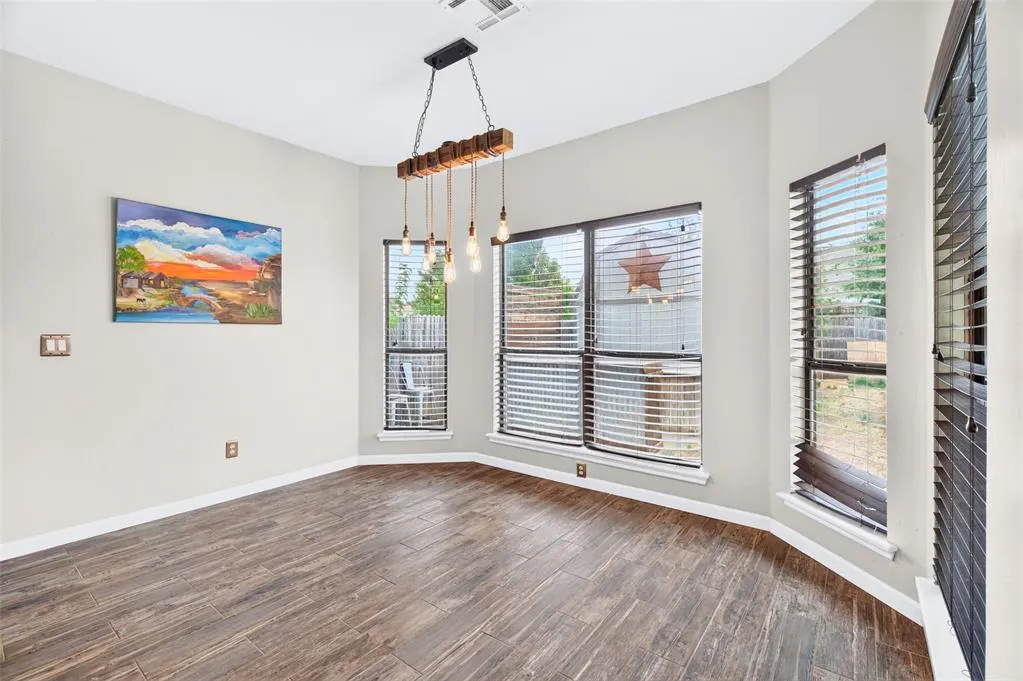 Photo 9 — 4732 Jay Matt Drive, Yukon, OK 73099