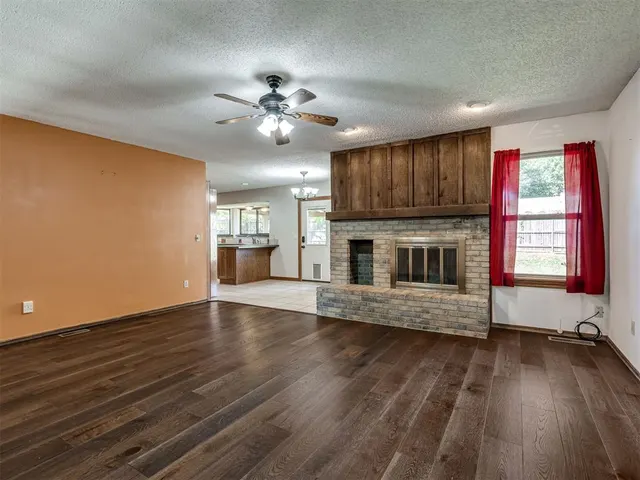 Photo 7 — 1029 Montreal Drive, Yukon, OK 73099