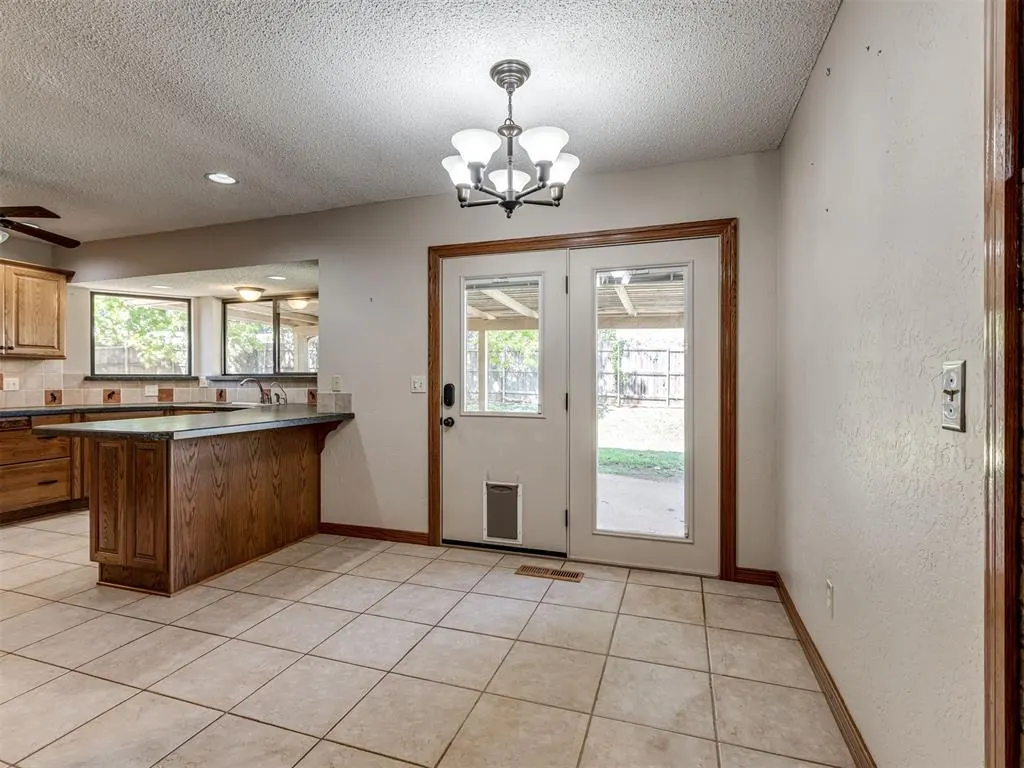 Photo 14 — 1029 Montreal Drive, Yukon, OK 73099