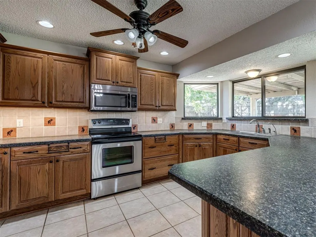 Photo 20 — 1029 Montreal Drive, Yukon, OK 73099
