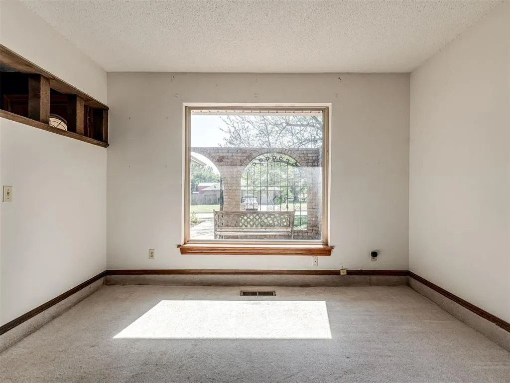 Photo 49 — 1029 Montreal Drive, Yukon, OK 73099