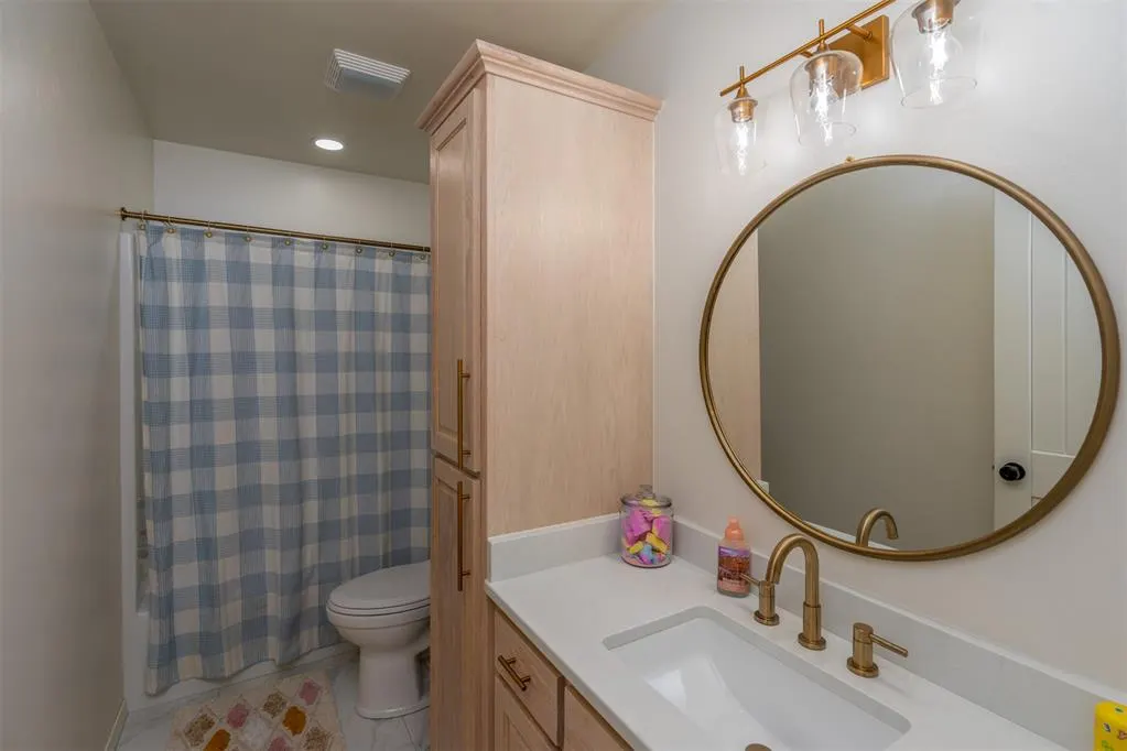 Photo 10 — 208 W Hollie Road, Okemah, OK 74859