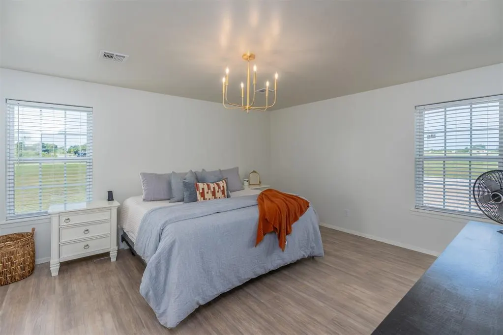 Photo 14 — 208 W Hollie Road, Okemah, OK 74859