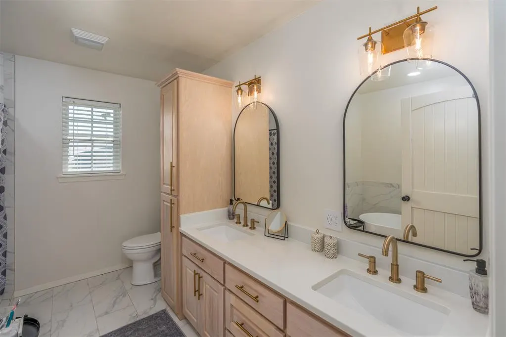 Photo 15 — 208 W Hollie Road, Okemah, OK 74859