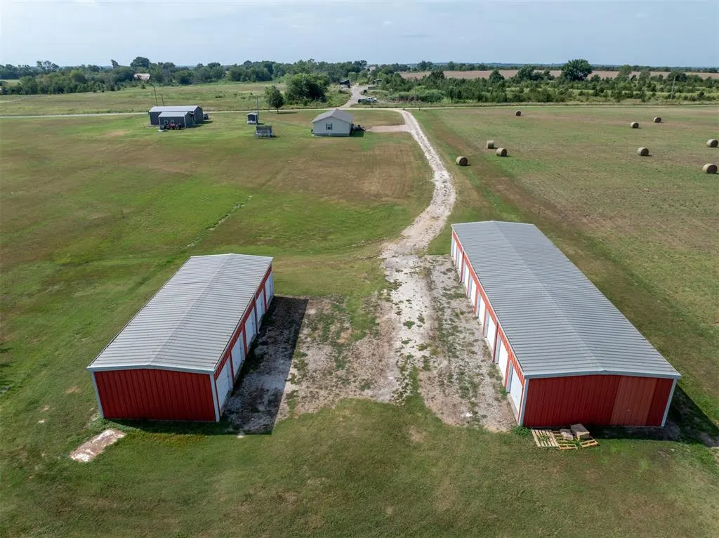Photo 25 — 208 W Hollie Road, Okemah, OK 74859