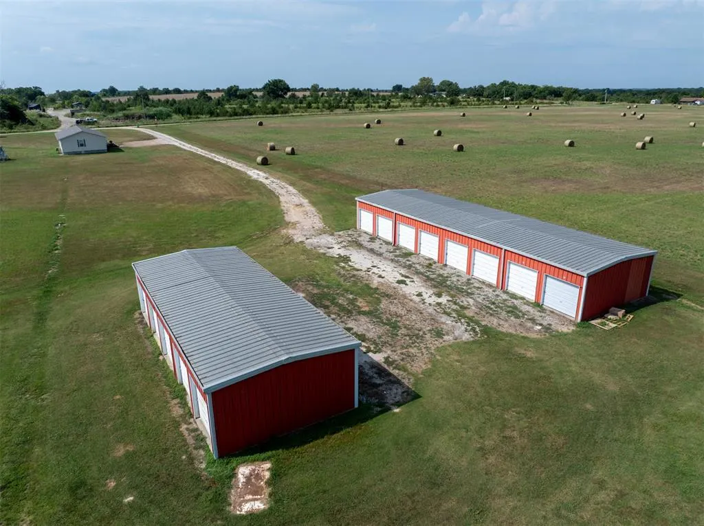 Photo 26 — 208 W Hollie Road, Okemah, OK 74859