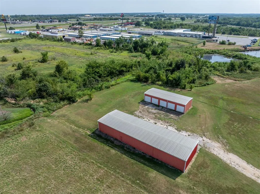 Photo 27 — 208 W Hollie Road, Okemah, OK 74859