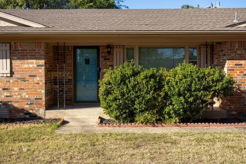Photo 3 — 2815 W Beech Avenue, Duncan, OK 73533