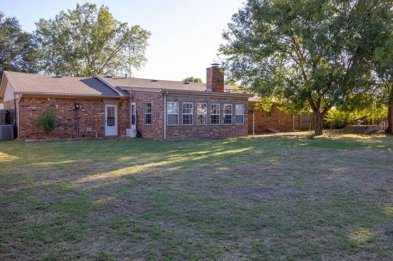Photo 26 — 2815 W Beech Avenue, Duncan, OK 73533