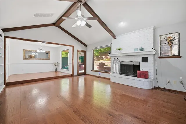 Photo 4 — 2301 Woodford Way, Edmond, OK 73034