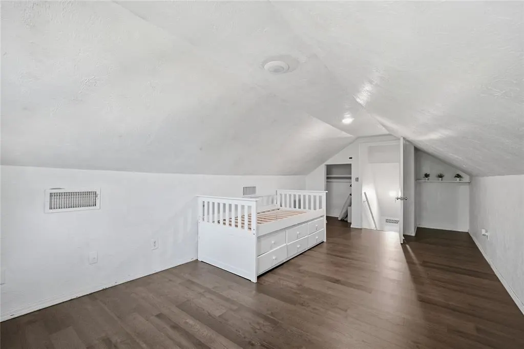 Photo 30 — 2301 Woodford Way, Edmond, OK 73034