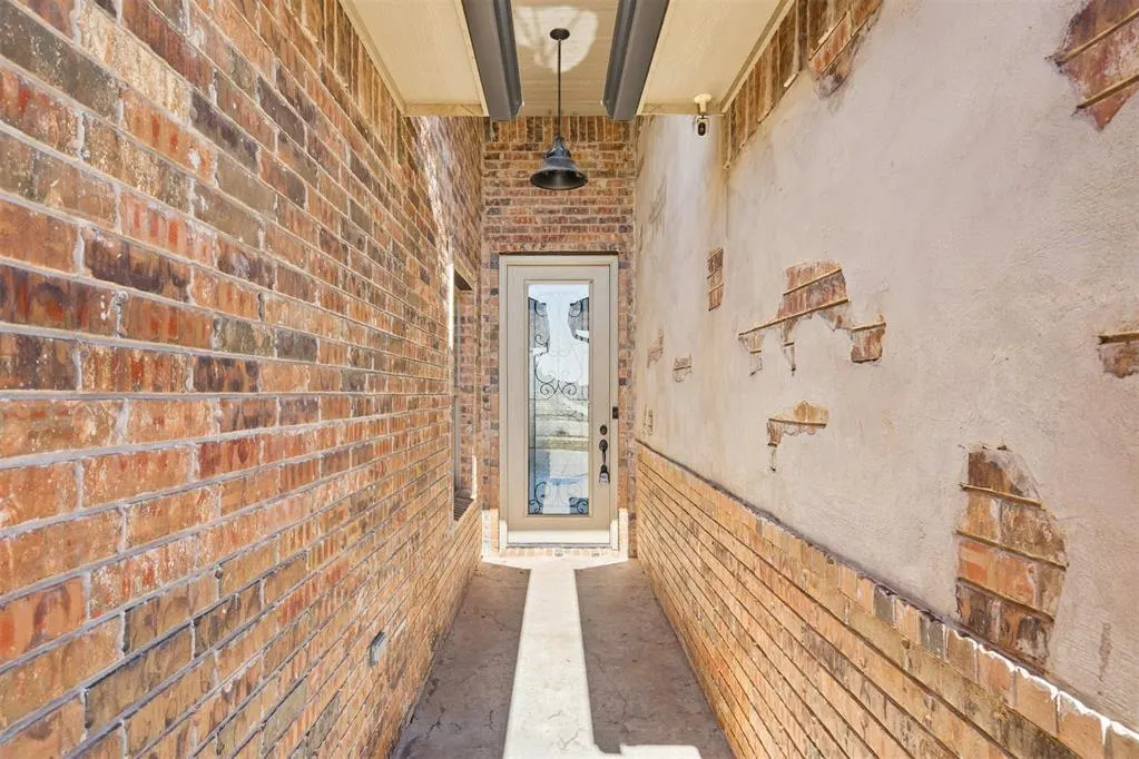 Photo 5 — 2186 SW 56th Street, Lawton, OK 73505