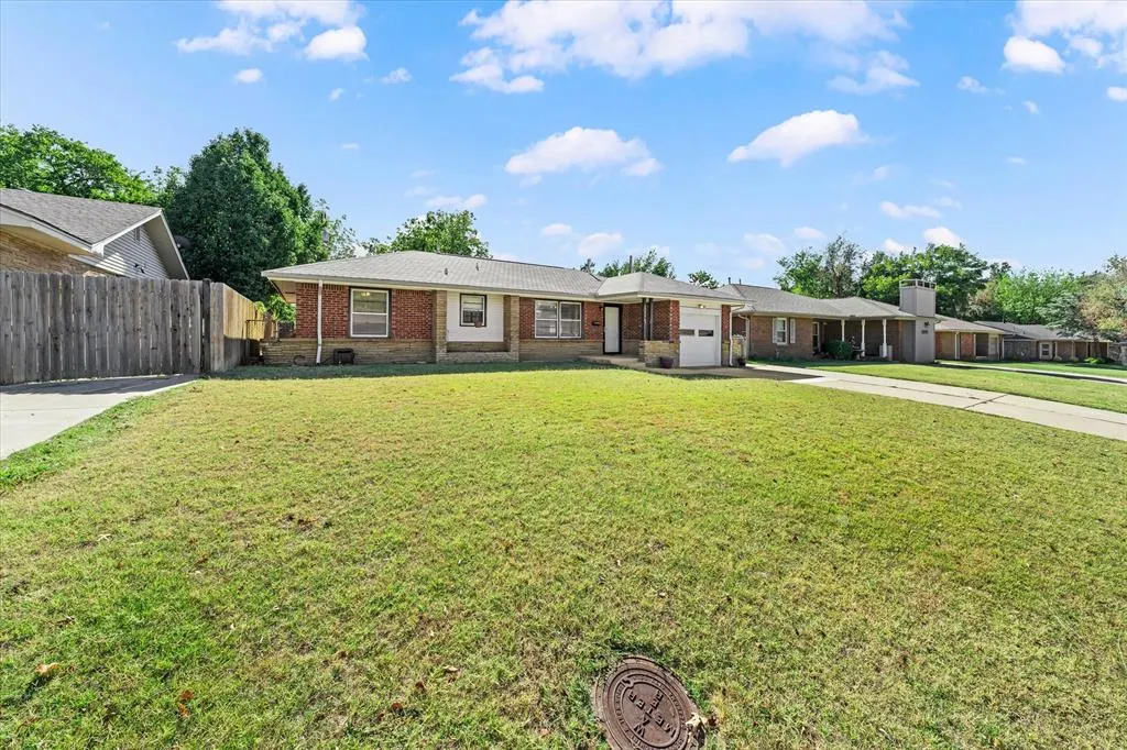 Photo 4 — 2206 Dublin Road, Oklahoma City, OK 73120