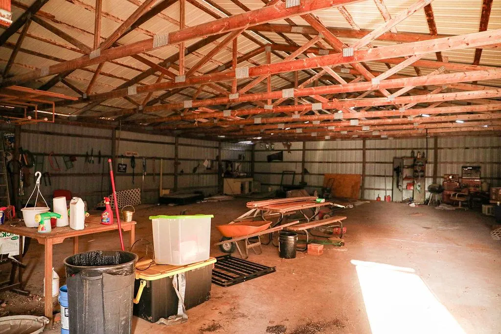 Photo 3 — 409 S Lynn Street, Fort Cobb, OK 73038