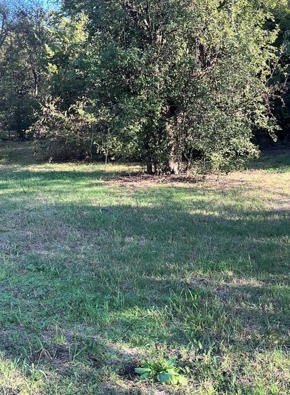 Photo 2 — 310 E Iowa Avenue, Chickasha, OK 73018