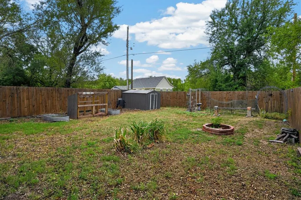 Photo 30 — 609 E Grant Avenue, Guthrie, OK 73044
