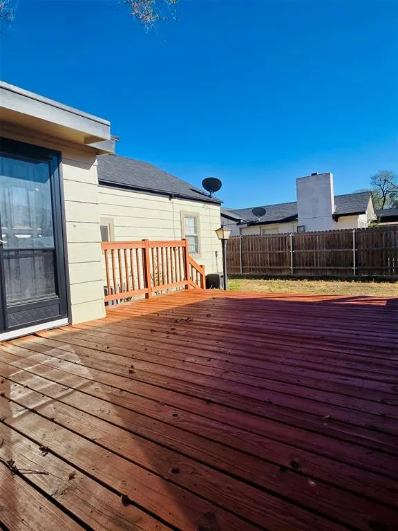 Photo 8 — 1529 N Willard Street, Altus, OK 73521