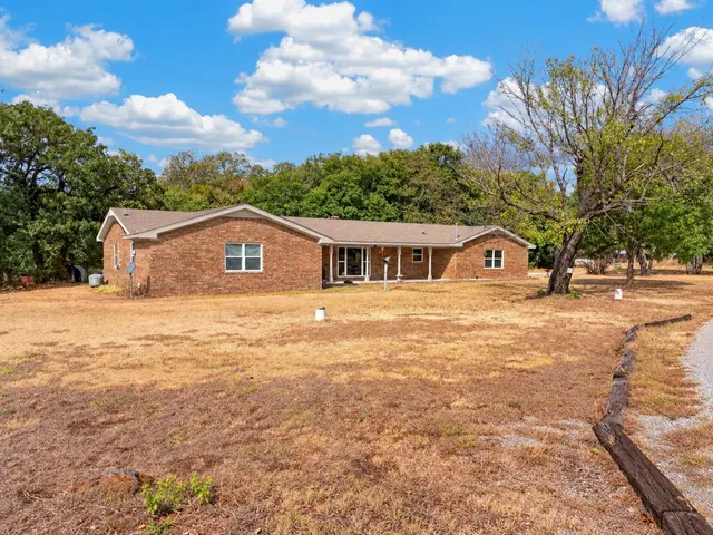 Photo 2 — 6025 N 5th Street, Duncan, OK 73533