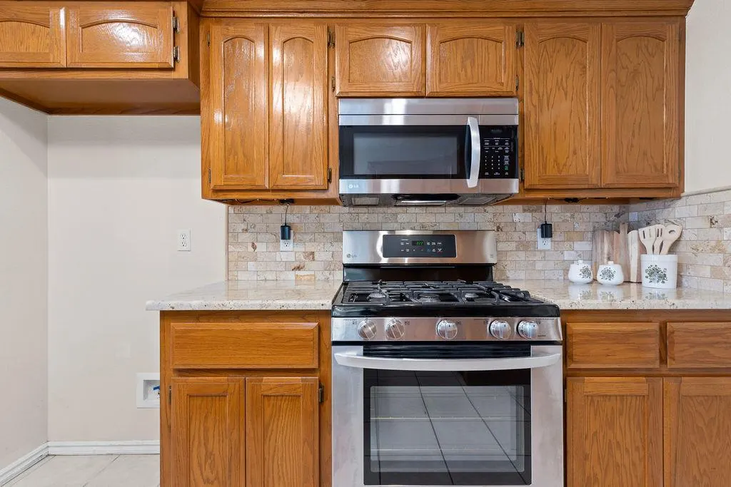 Photo 15 — 11 Cardinal Lane, Shawnee, OK 74804