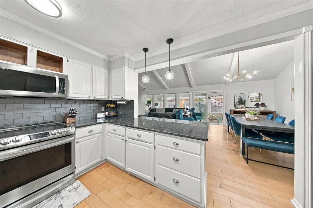 Photo 14 — 4000 Regatta Street, Yukon, OK 73099