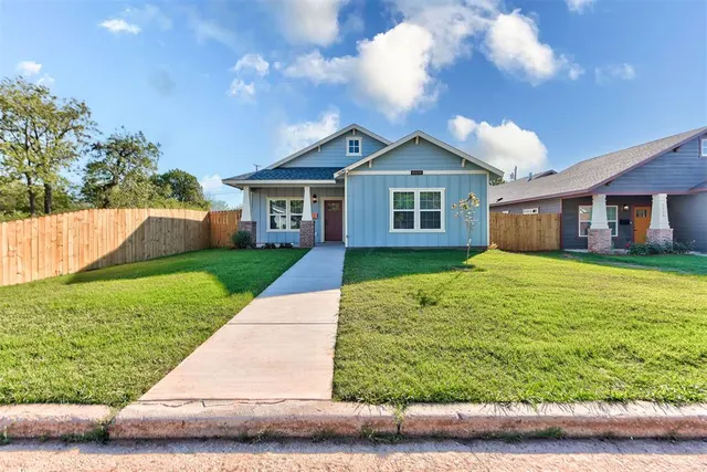 Photo 5 — 2118 N Fonshill Avenue, Oklahoma City, OK 73111
