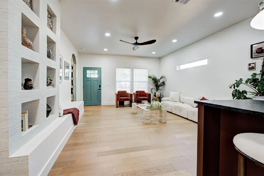 Photo 10 — 2118 N Fonshill Avenue, Oklahoma City, OK 73111